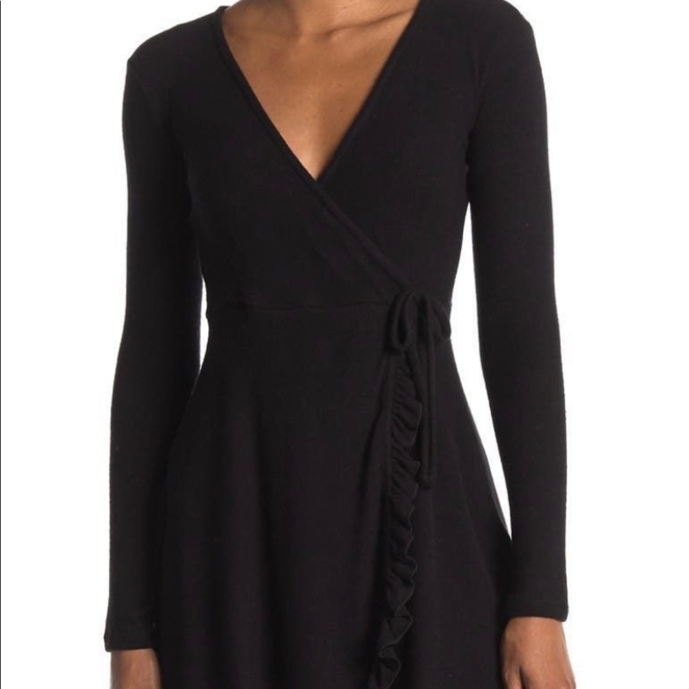 THREADS AND STATES – Cozy Surplice Long Sleeve Wrap Dress